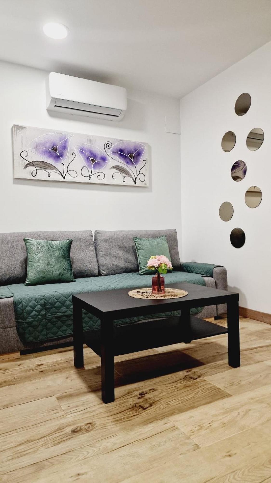 Apartmán Almendrales Madrid Exteriér fotografie