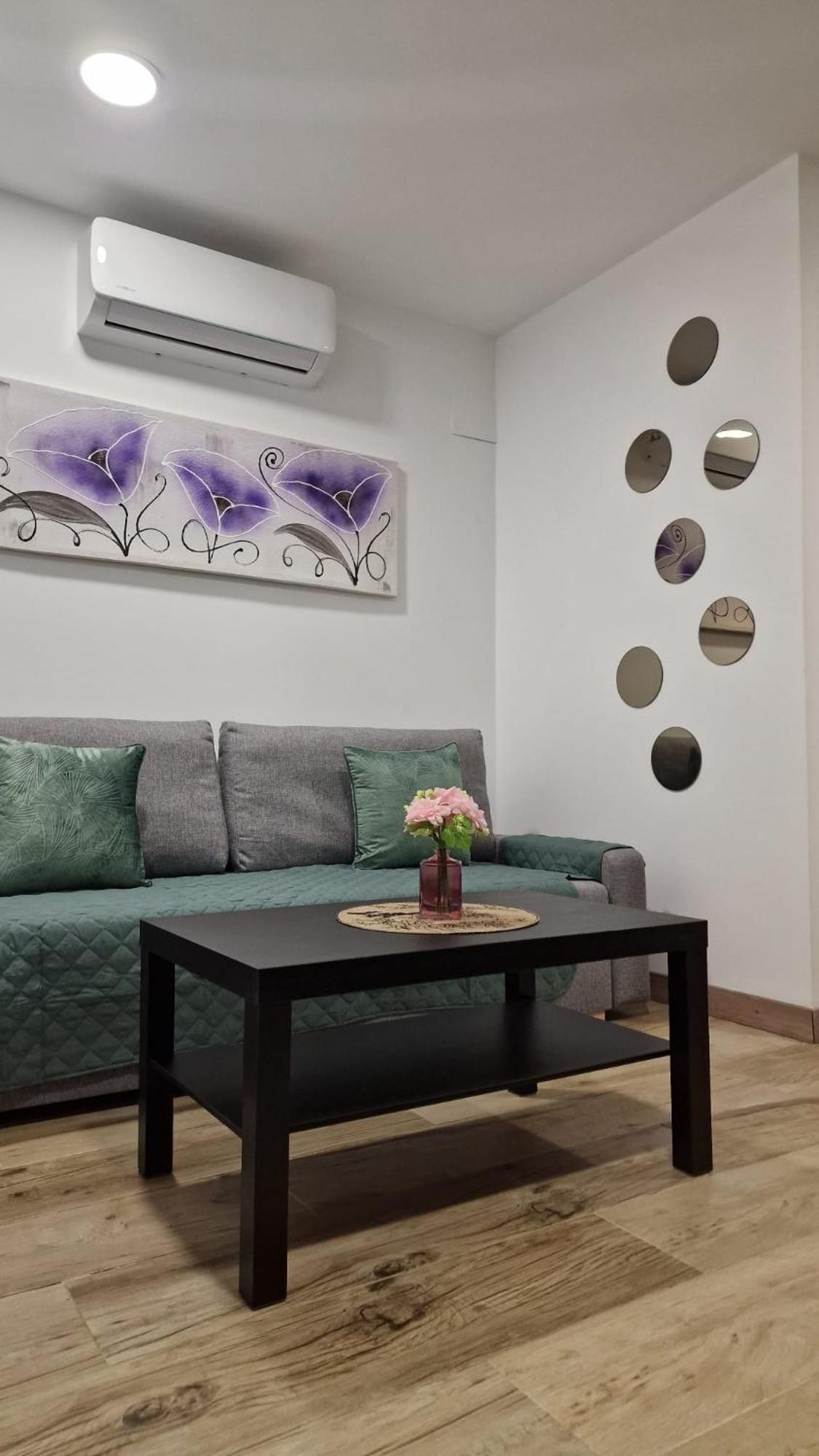 Apartmán Almendrales Madrid Exteriér fotografie