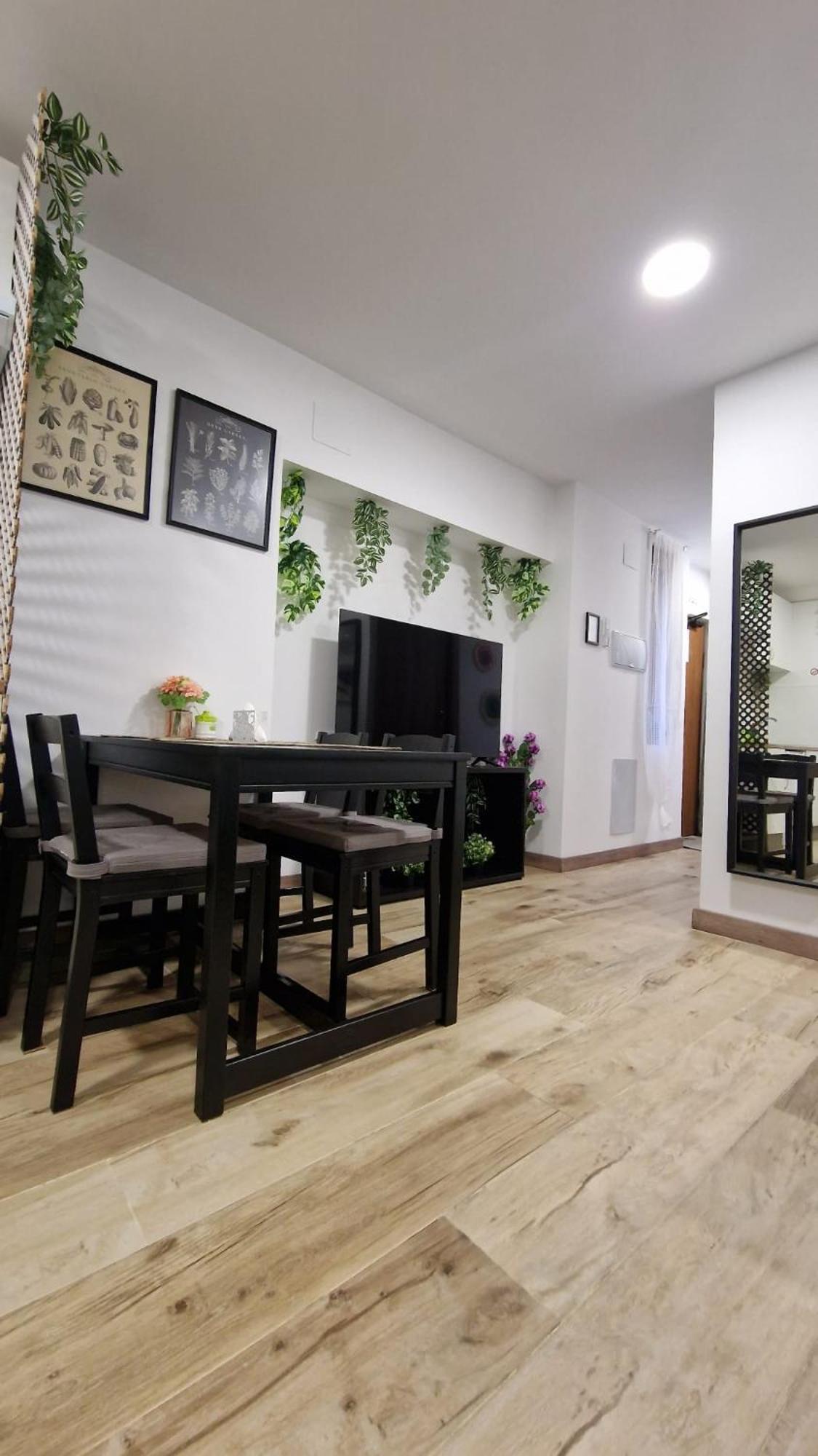 Apartmán Almendrales Madrid Exteriér fotografie